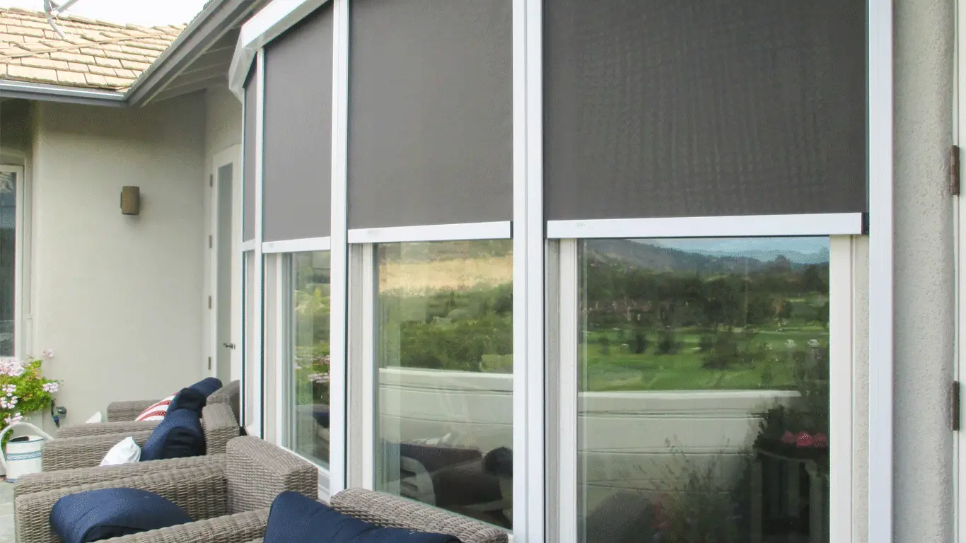 Comparison of solar screens, solar panels, and window tinting for Arizona homes to reduce heat and save energy